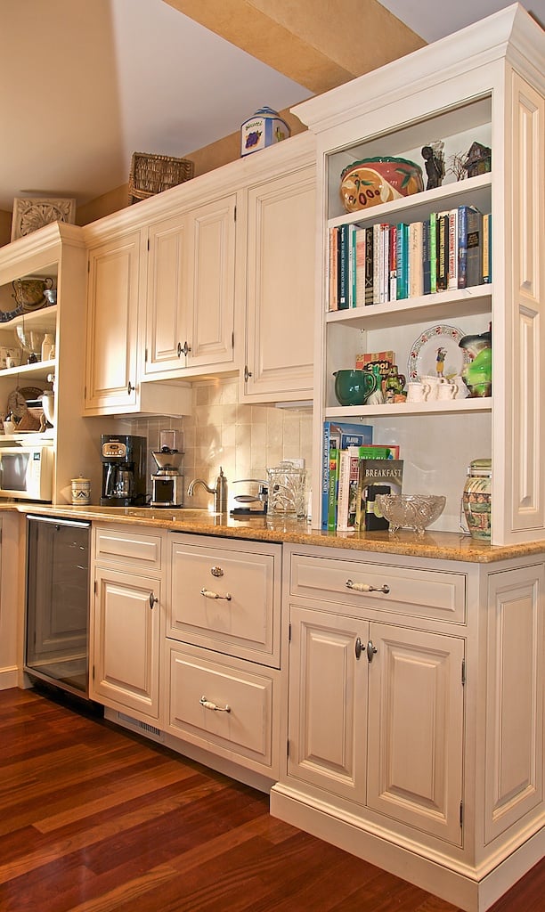 traditional custom kitchen by general woodcraft in CT