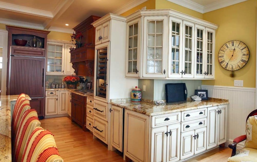 Selecting The Right Kitchen Cabinets Dressed To Kill